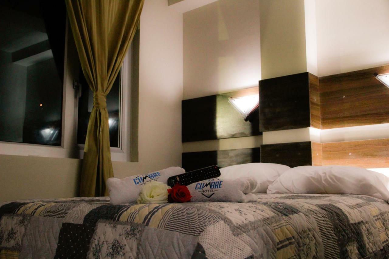 Hotel La Cumbre بانيوس المظهر الخارجي الصورة